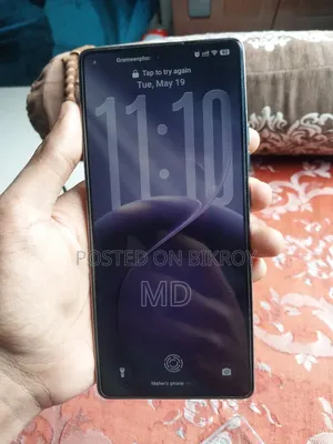টেকনো ক্যামন ৪০ ২৫৬ জিবি সাদা