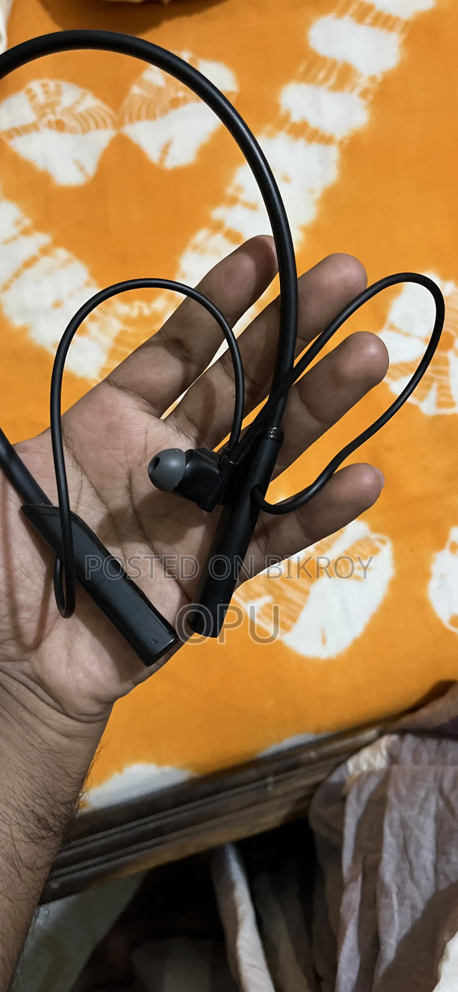 Oraimo Necklace Lite Enc Oeb 311