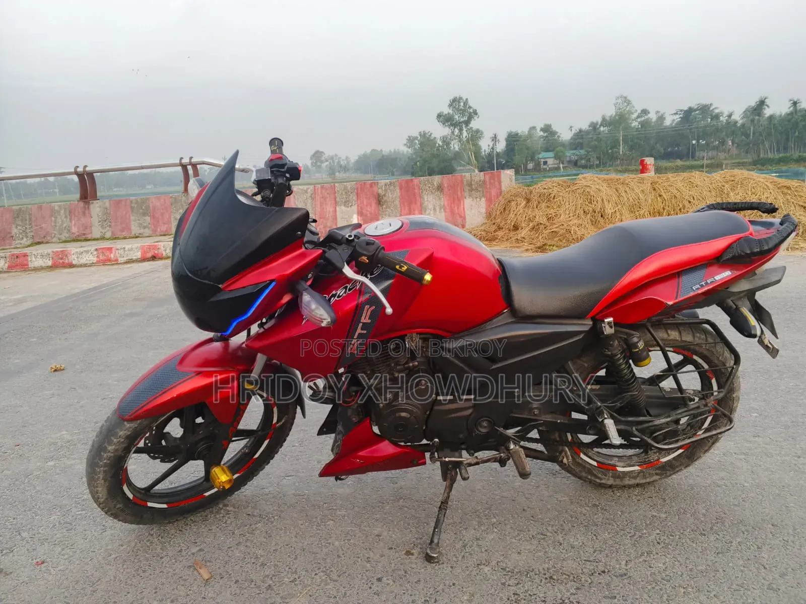 TVS Apache RTR 160 2V 2015 Red