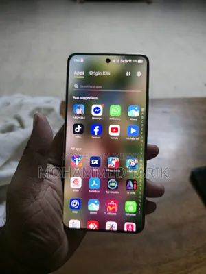 আইকিউওও ১১ ২৫৬ জিবি অরেঞ্জ
