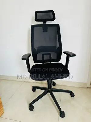 Urgent Sale – Boss Table Chair Set