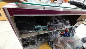 Shop Table