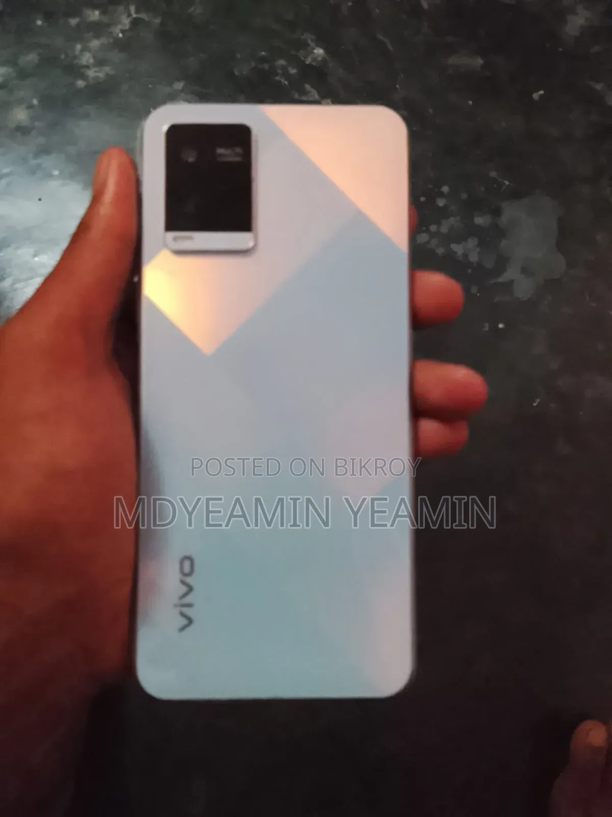 Vivo Y21 64 GB Blue