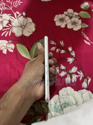 Apple iPhone 6 64 GB Silver