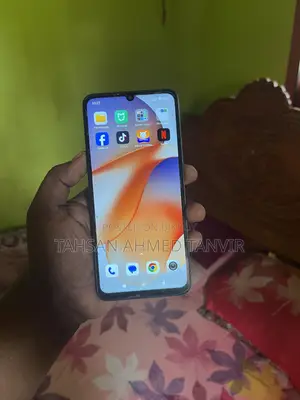 Xiaomi Redmi 13C 128 GB Purple