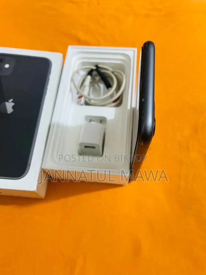 Apple iPhone 11 128 GB Black