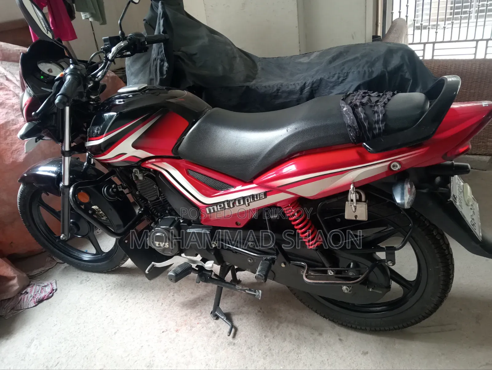 টিভিএস মেট্রো প্লাস ২০২২ ব্ল্যাক