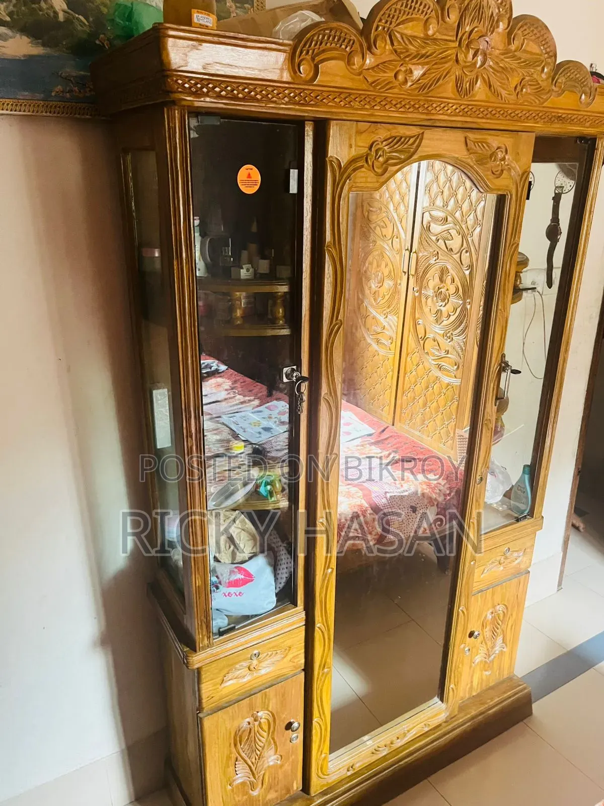 Wooden Dressing Table