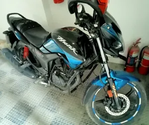Hero Hunk 2022 Black