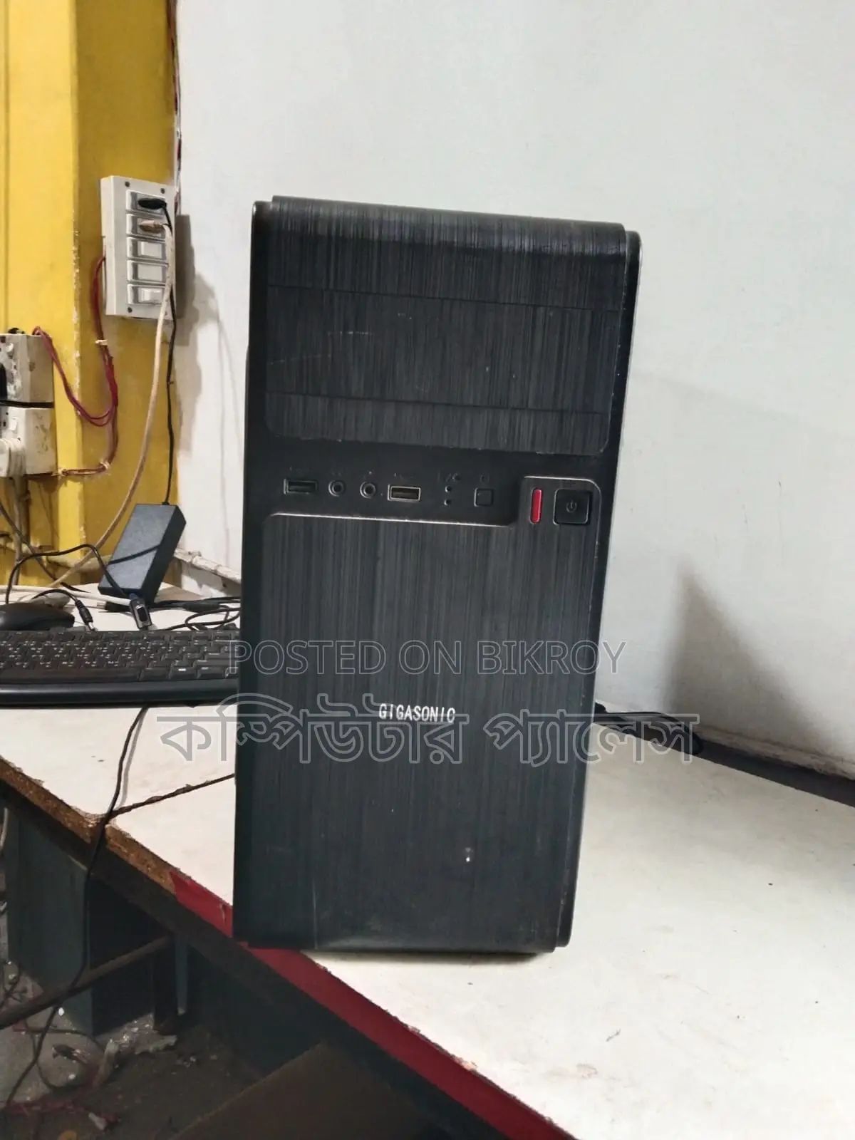 Desktop Computer Asus Mini PC PN40 8GB Intel Core I5 SSD 128GB