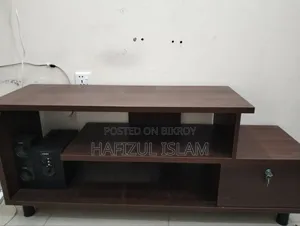 টিভির ট্রলি (Rfl)