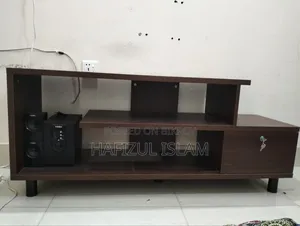 টিভির ট্রলি (Rfl)