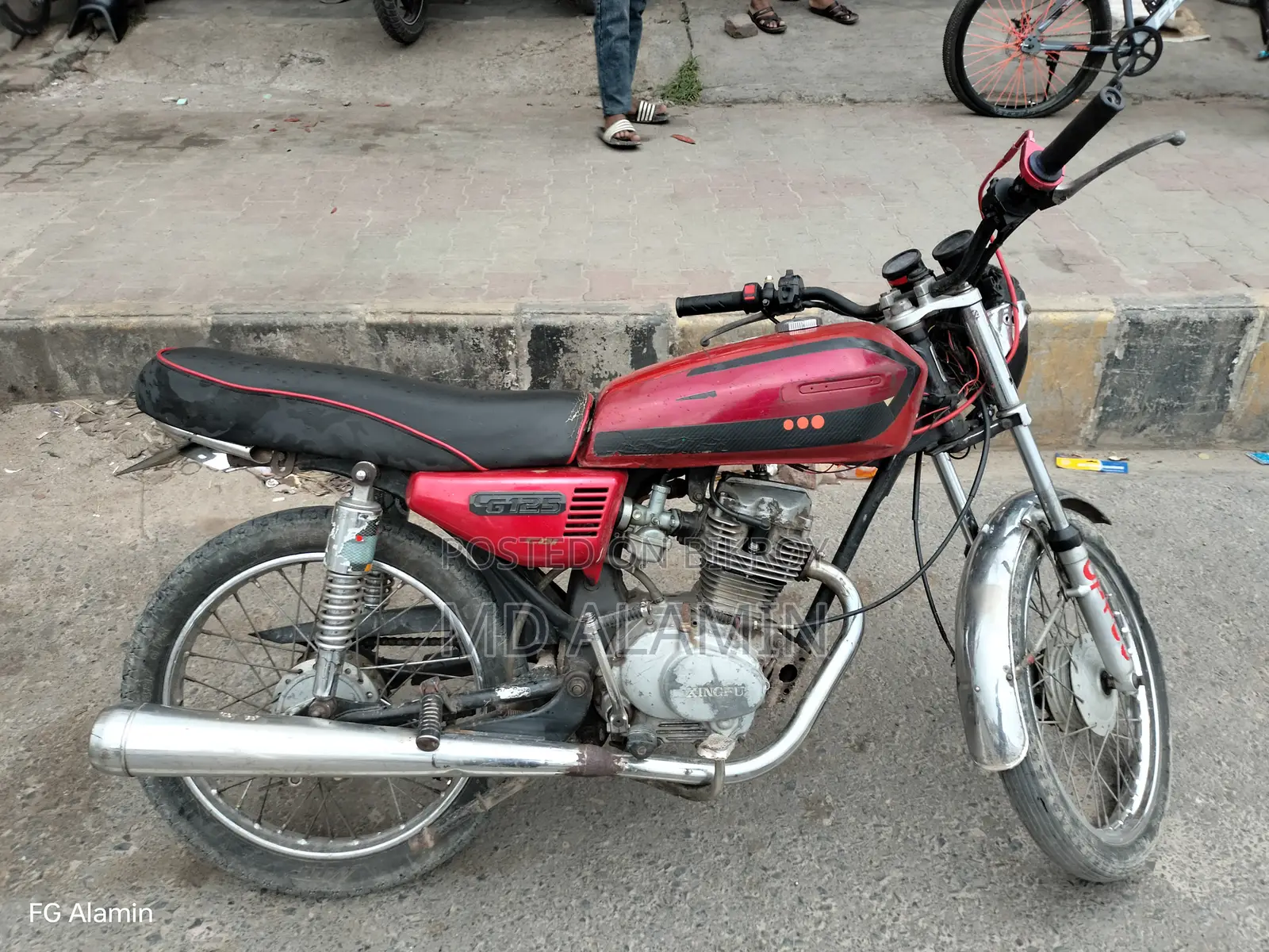 Honda 2001 Red