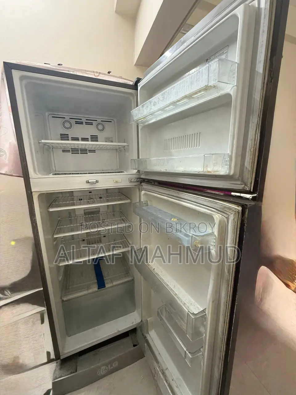 LG Refrigerator for Sale