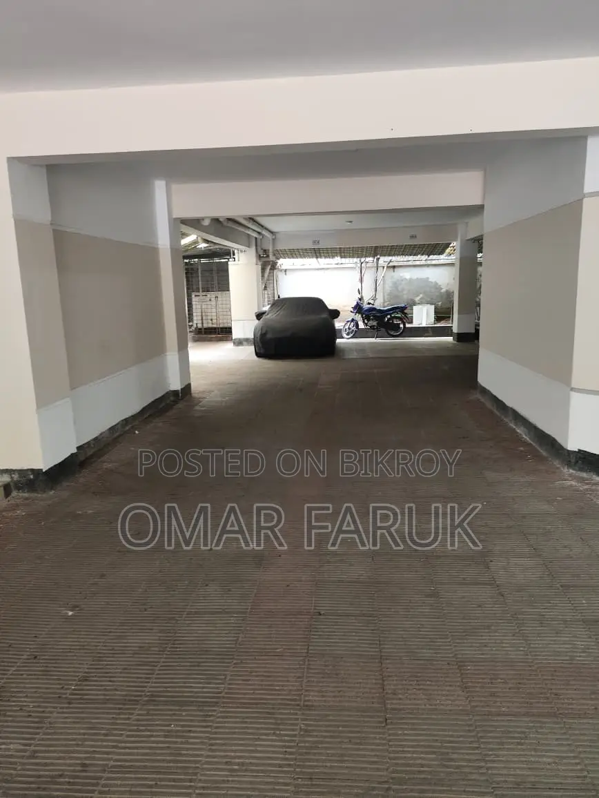 3bdrm Apartment in Dhaka, Mohakhali for Sale