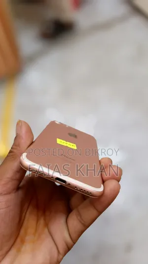 Apple iPhone 7 128 GB Pink
