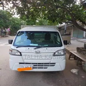 Daihatsu Freezing Van