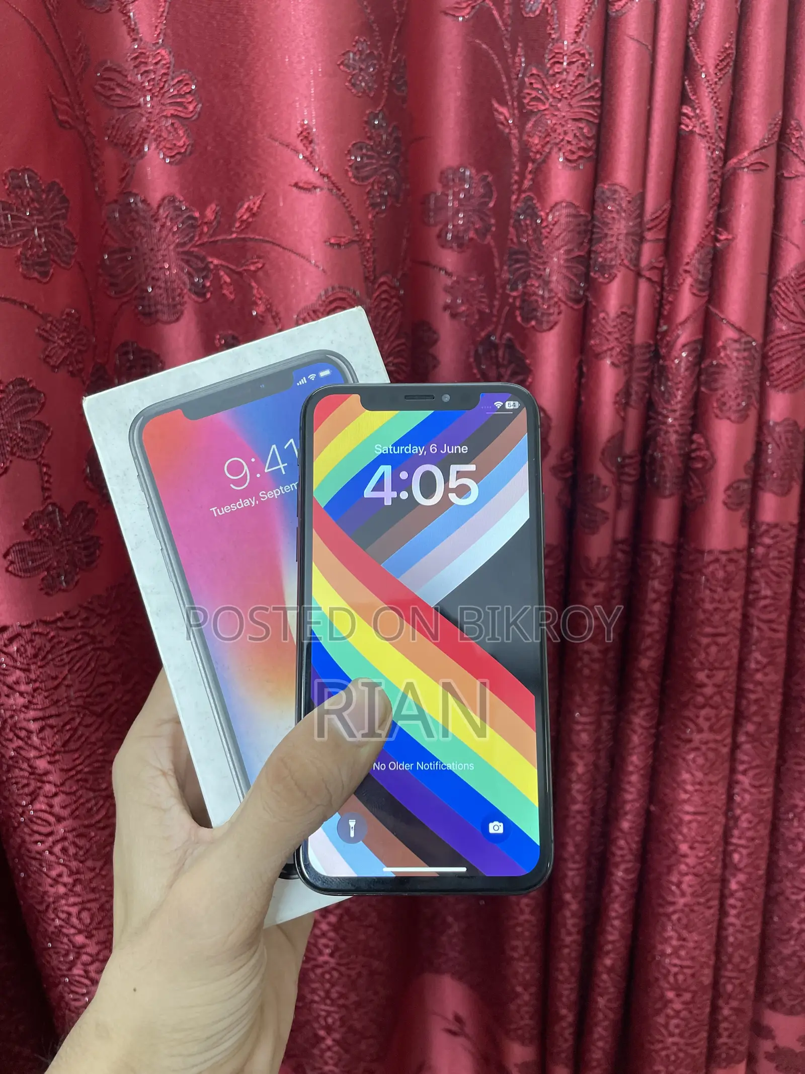 অ্যাপল আইফোন এক্স ৬৪ জিবি ব্ল্যাক