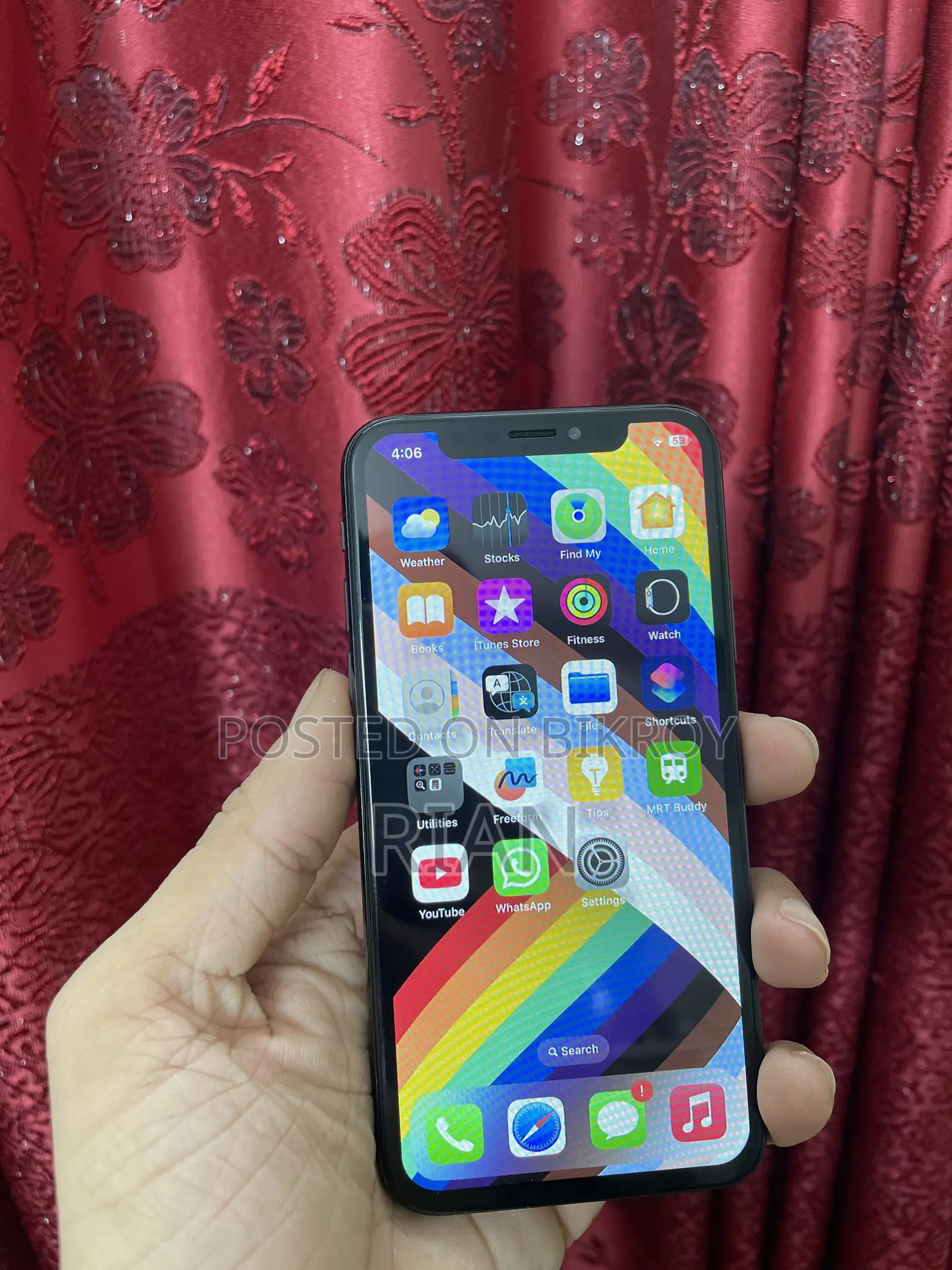 অ্যাপল আইফোন এক্স ৬৪ জিবি ব্ল্যাক