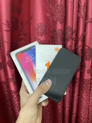 অ্যাপল আইফোন এক্স ৬৪ জিবি ব্ল্যাক