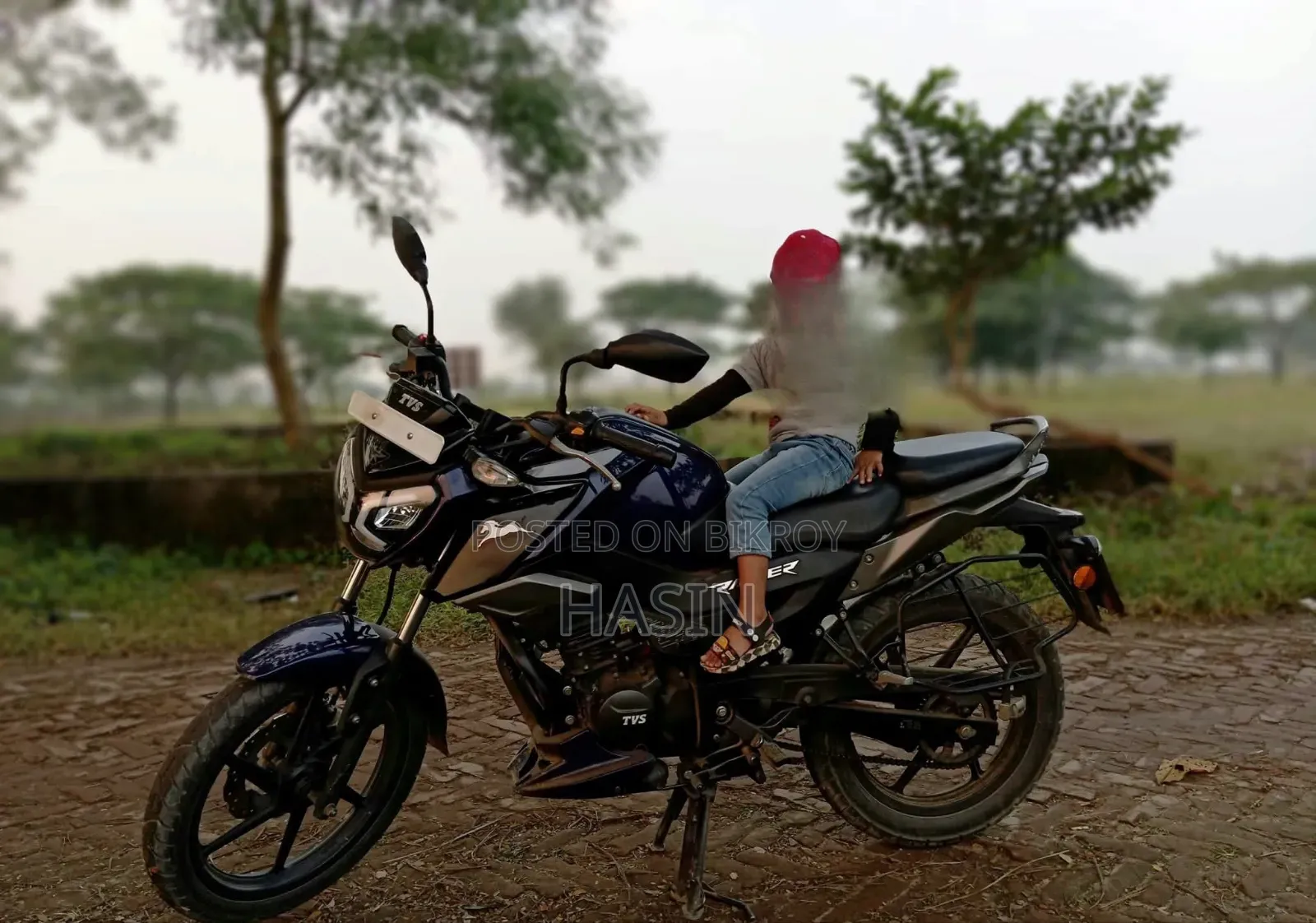 TVS Raider 125 2022 Blue