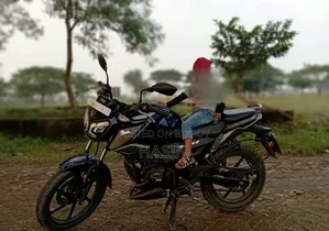 TVS Raider 125 2022 Blue