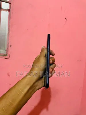 Realme C2 32 GB Blue