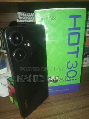ইনফিনিক্স হট ৩০আই ১২৮ জিবি কালো