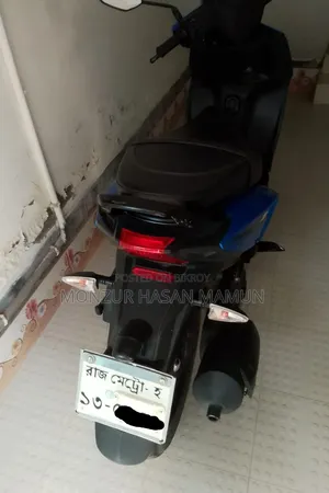 Aprilia SR 2021 Blue