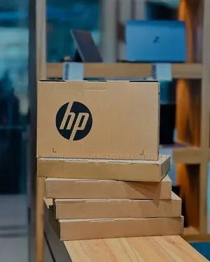 New Laptop HP EliteBook 840 G8 16GB Intel Core I7 SSD 16 GB