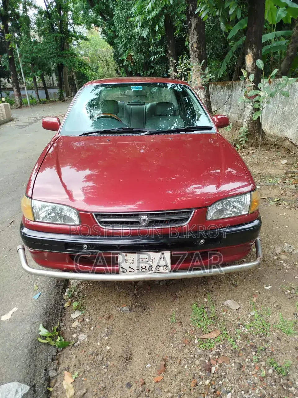 টয়োটা করোল্লা ১৯৯৭ মেরুন
