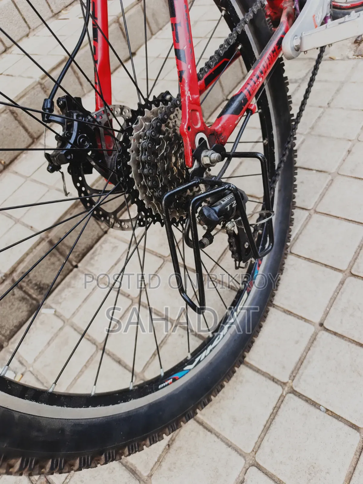 Veloz 602 Mountain Bike - Selling because I won't be doing the job anymore