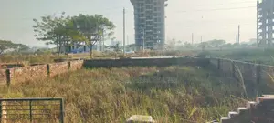 Bashundhara Block-L: 5 Katha Ready Plot in Premium Location