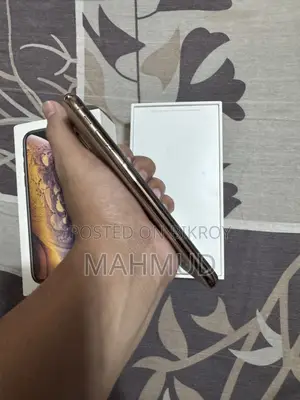 Apple iPhone XS 64 GB Gold