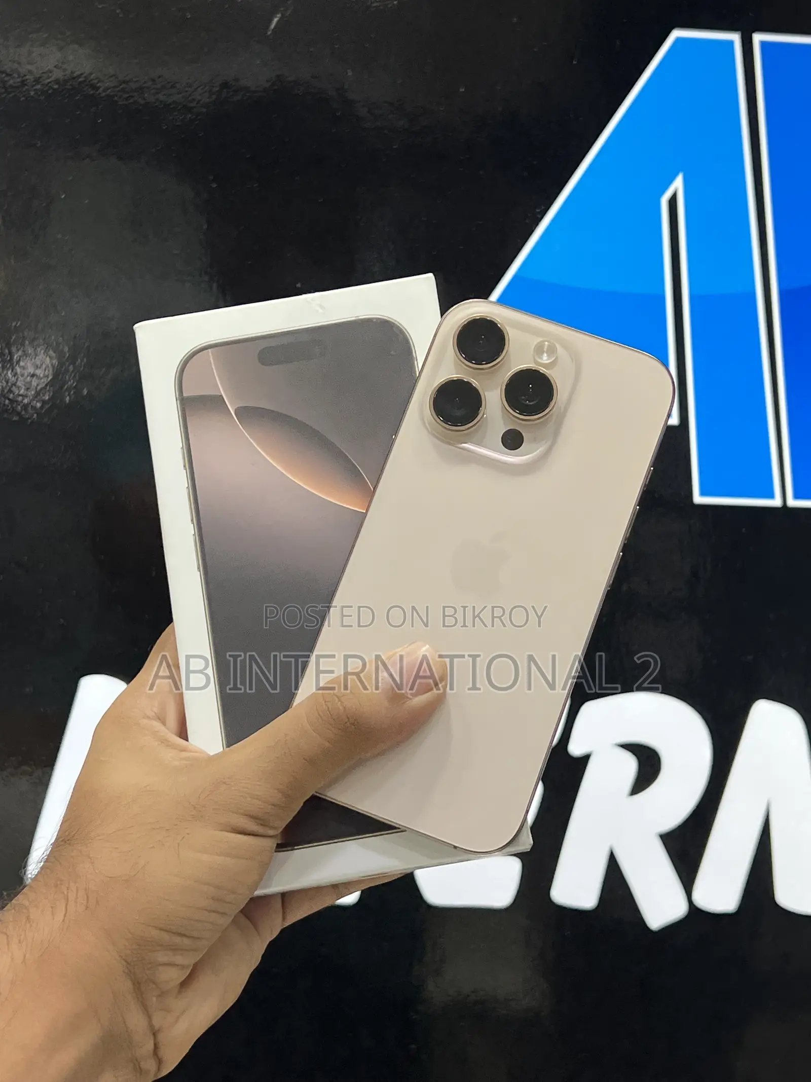 Apple iPhone 16 Pro 128 GB Gold
