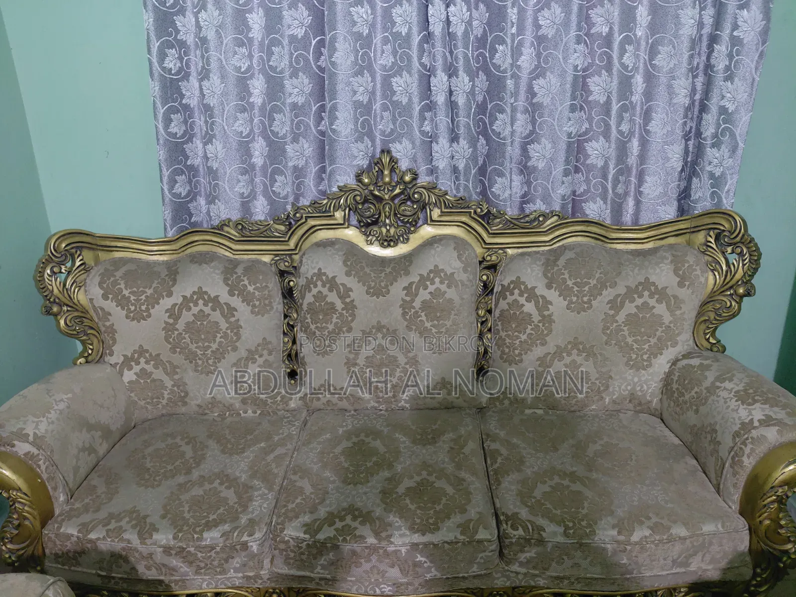 Victoria Sofa Set
