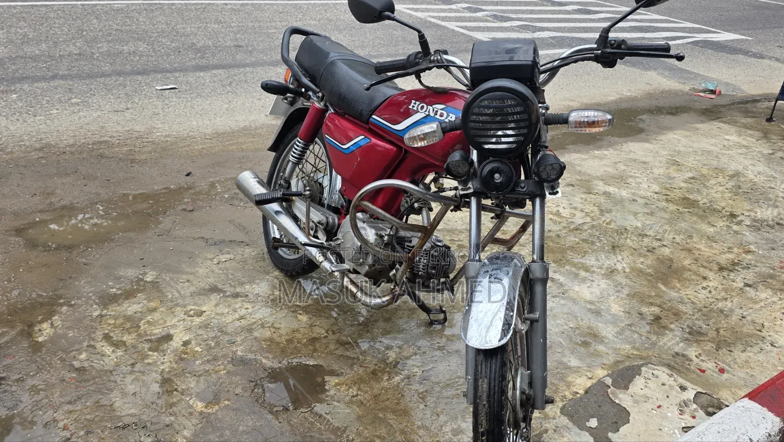 Hero 1996 Red