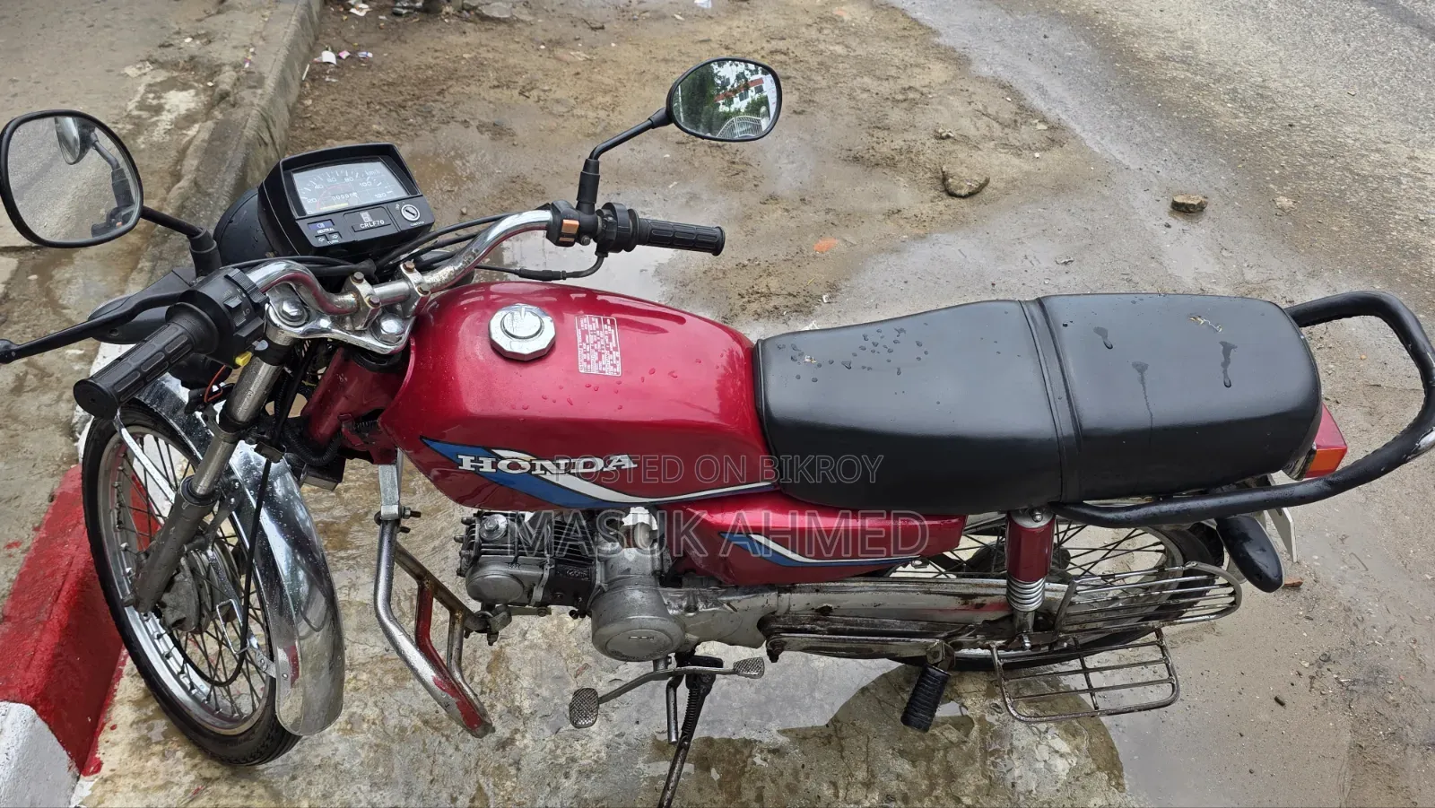 Hero 1996 Red