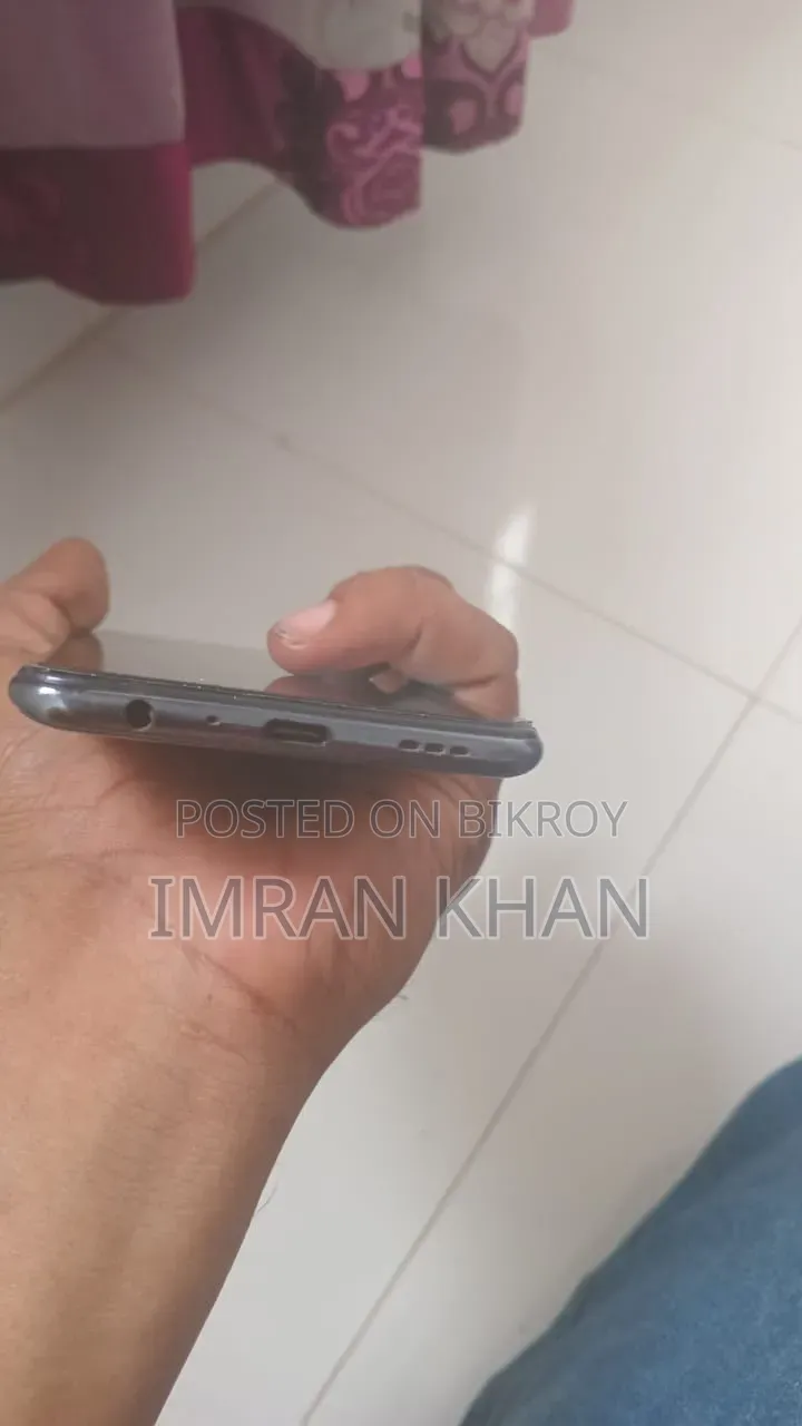 Oppo F17 128 GB Silver