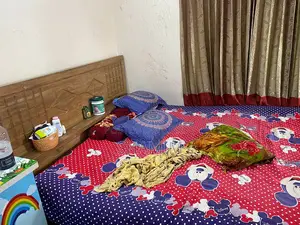 সেগুন কাঠের খাট