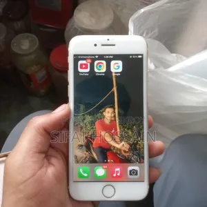 Apple iPhone 7 128 GB Silver