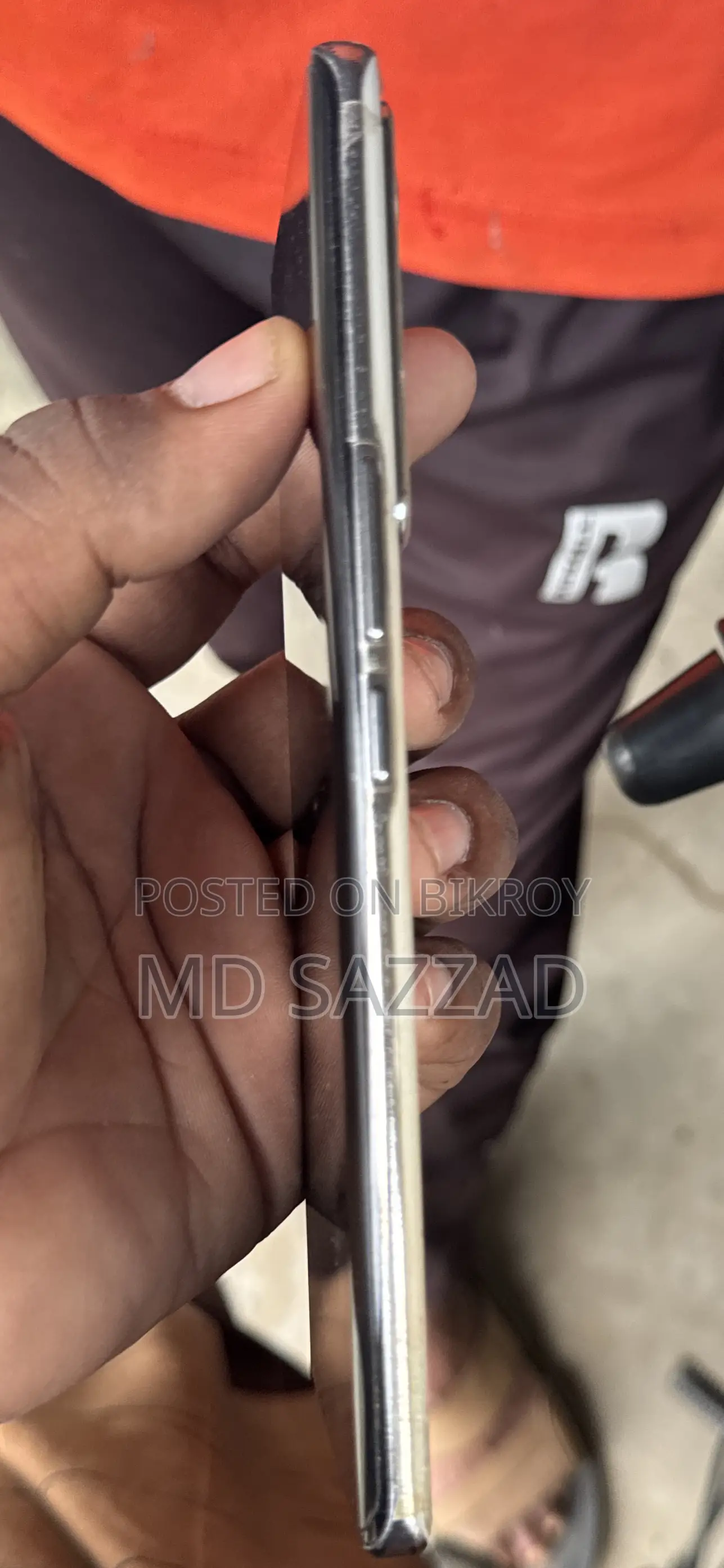 Vivo T2 (India) 128 GB Gold