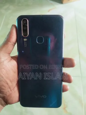 Vivo Y12 32 GB Blue
