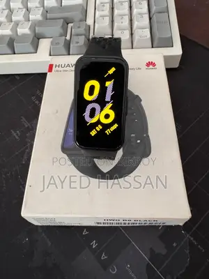 হুয়াওয়ে ব্যান্ড ৮