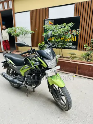 টিভিএস স্ট্রাইকার ১২৫ ২০১৯ সবুজ