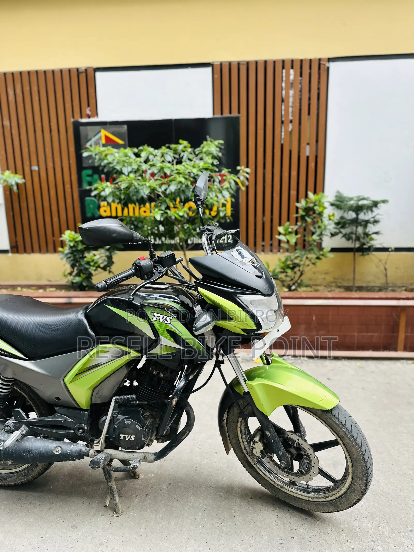 TVS Stryker 125 2019 Green