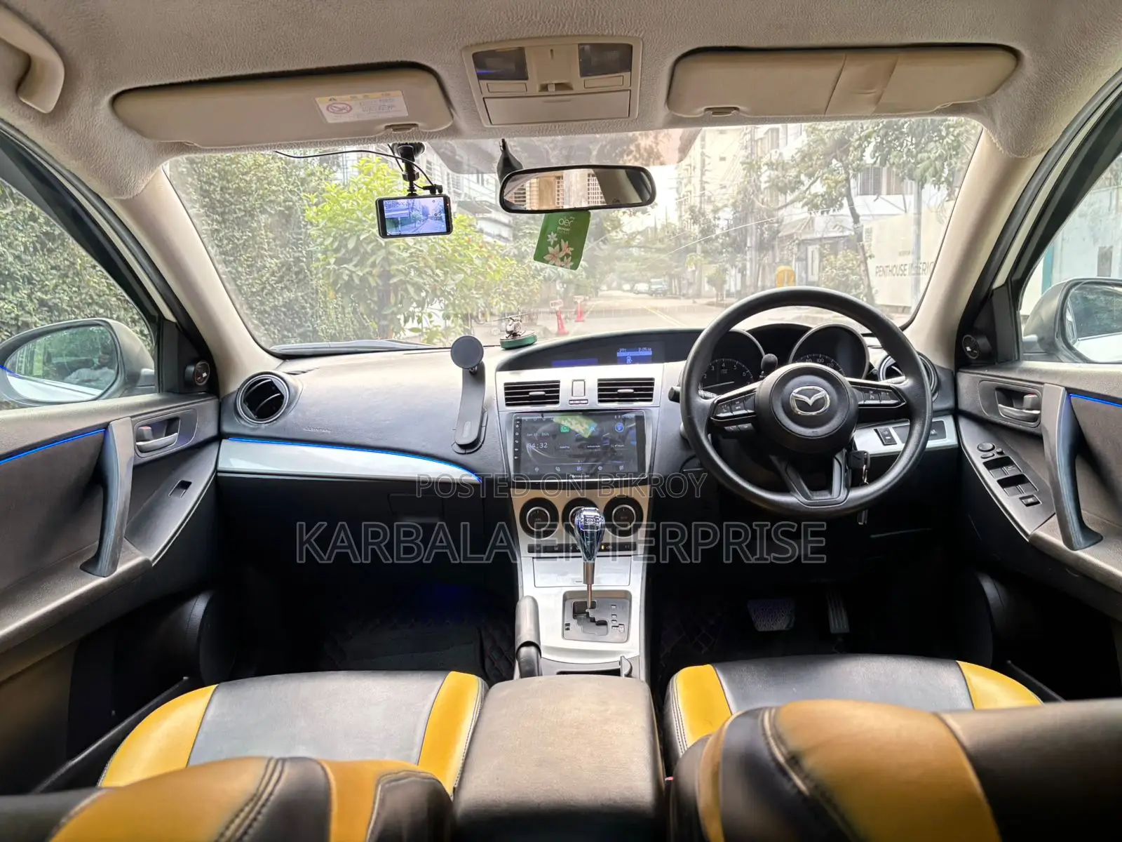 Mazda Axela 2011 Pearl