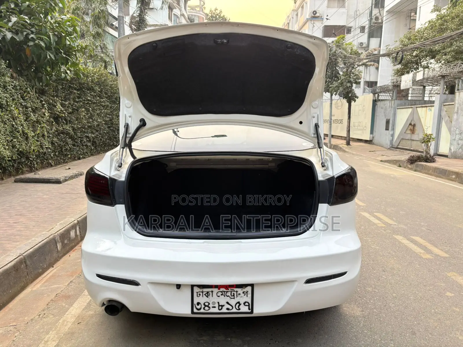 Mazda Axela 2011 Pearl