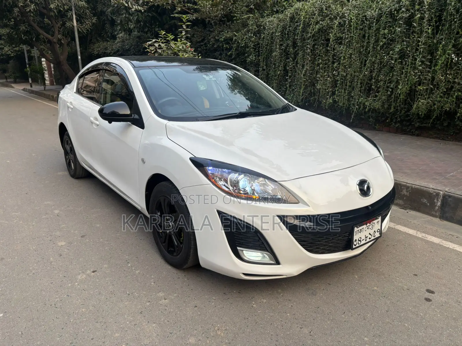Mazda Axela 2011 Pearl