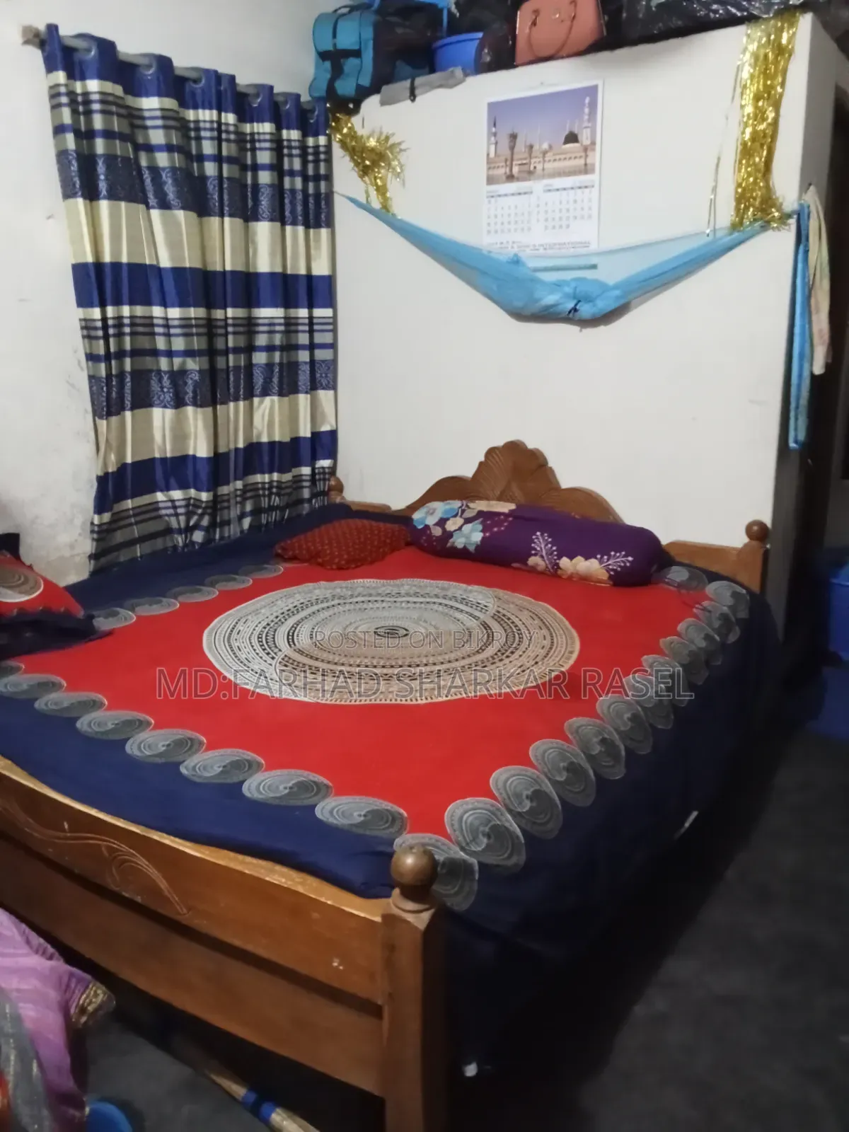 আকাশ মনি কাঠের খাট